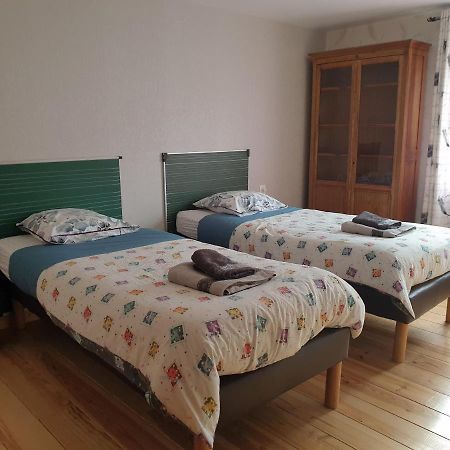 Au Relais Du Canal A Grand Gabarit Nesle Ngoại thất bức ảnh