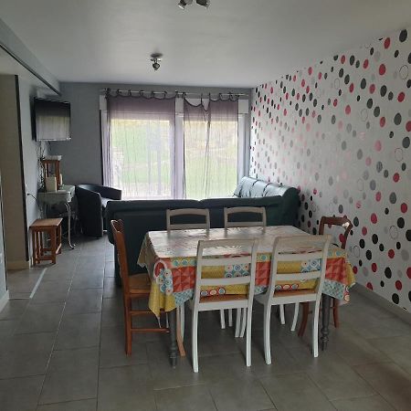 Au Relais Du Canal A Grand Gabarit Nesle Ngoại thất bức ảnh