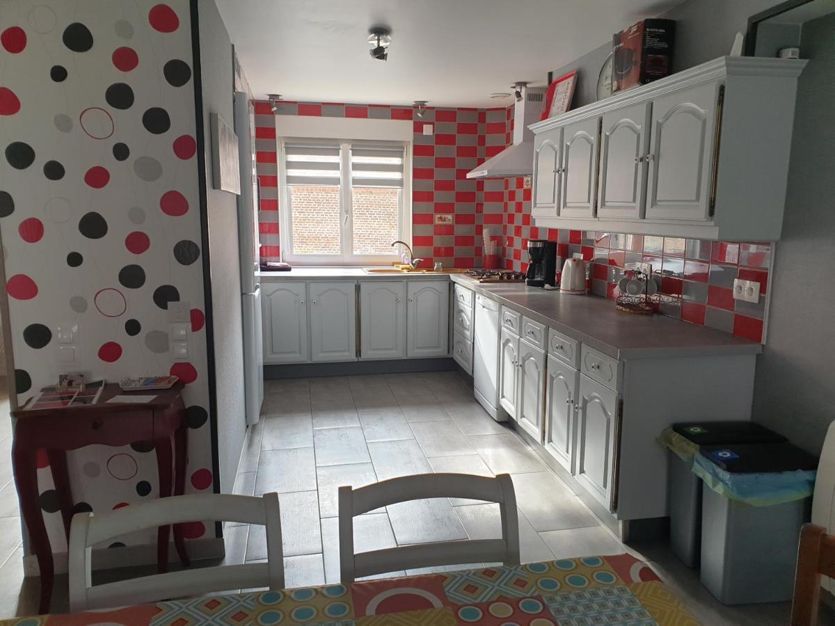 Au Relais Du Canal A Grand Gabarit Nesle Ngoại thất bức ảnh